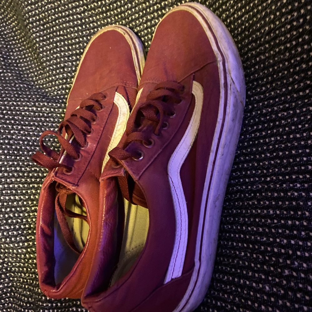 Vans - Picture 2 of 2